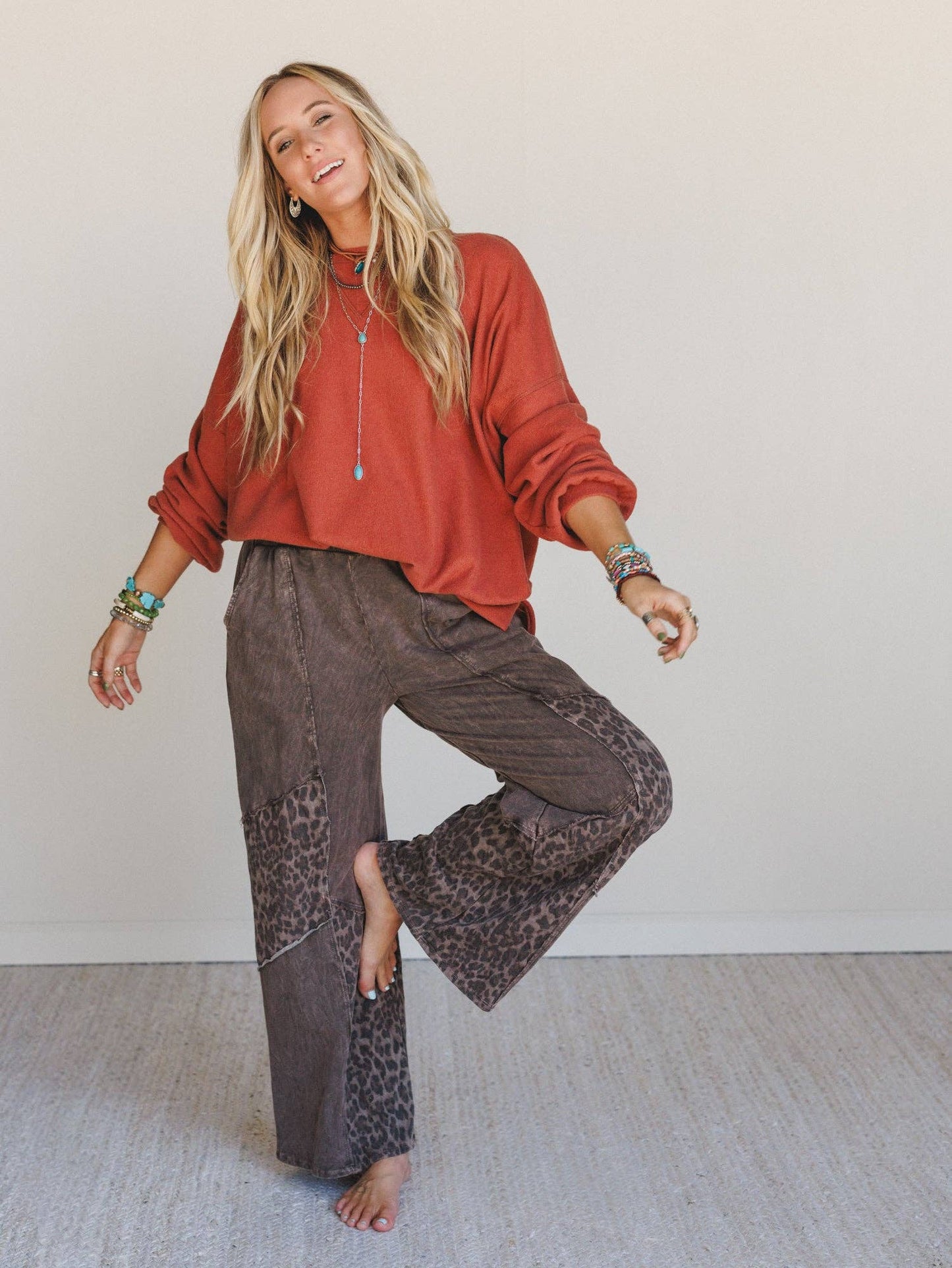 Brayden Oversized Pullover - Rust