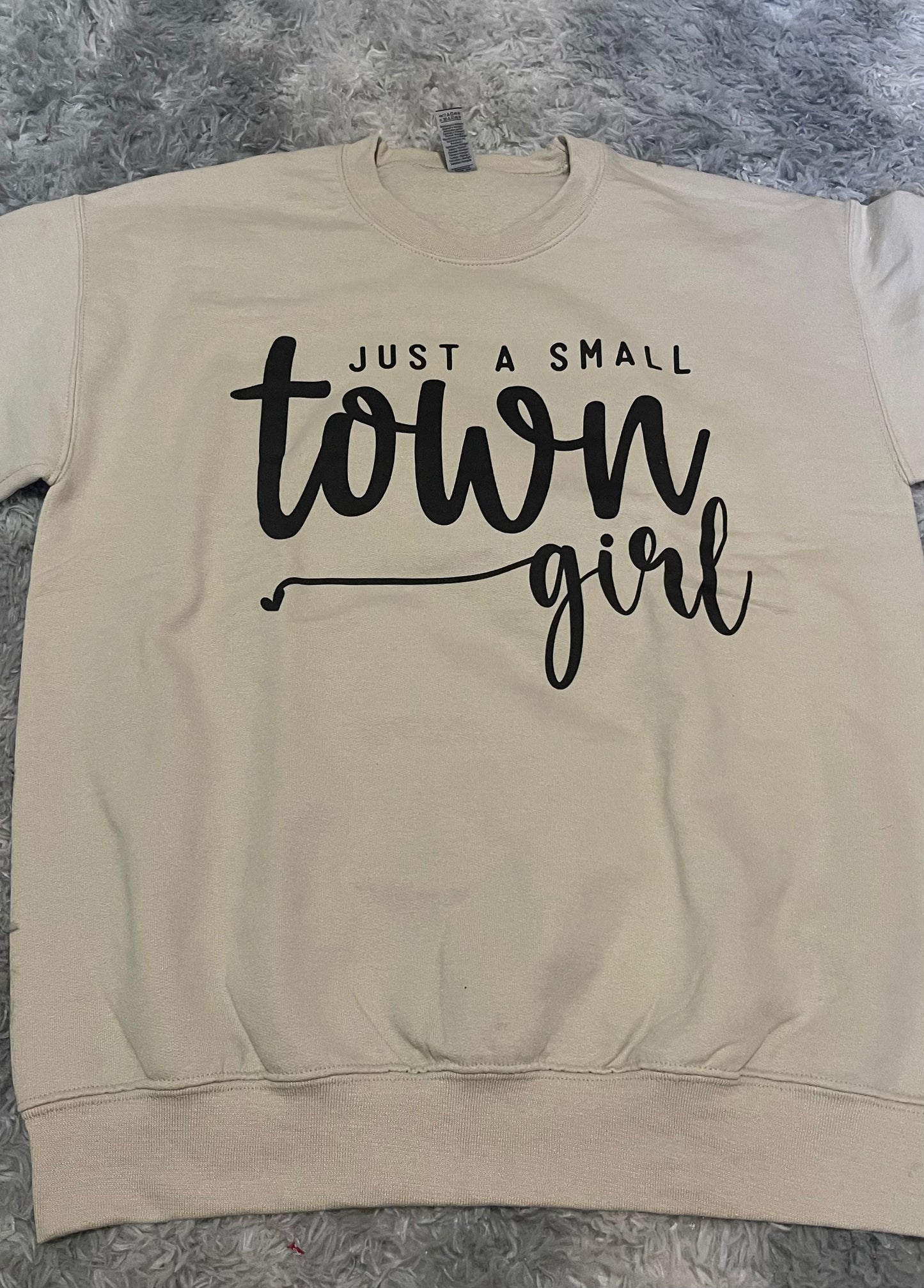 Just A Small Town Girl Pullover