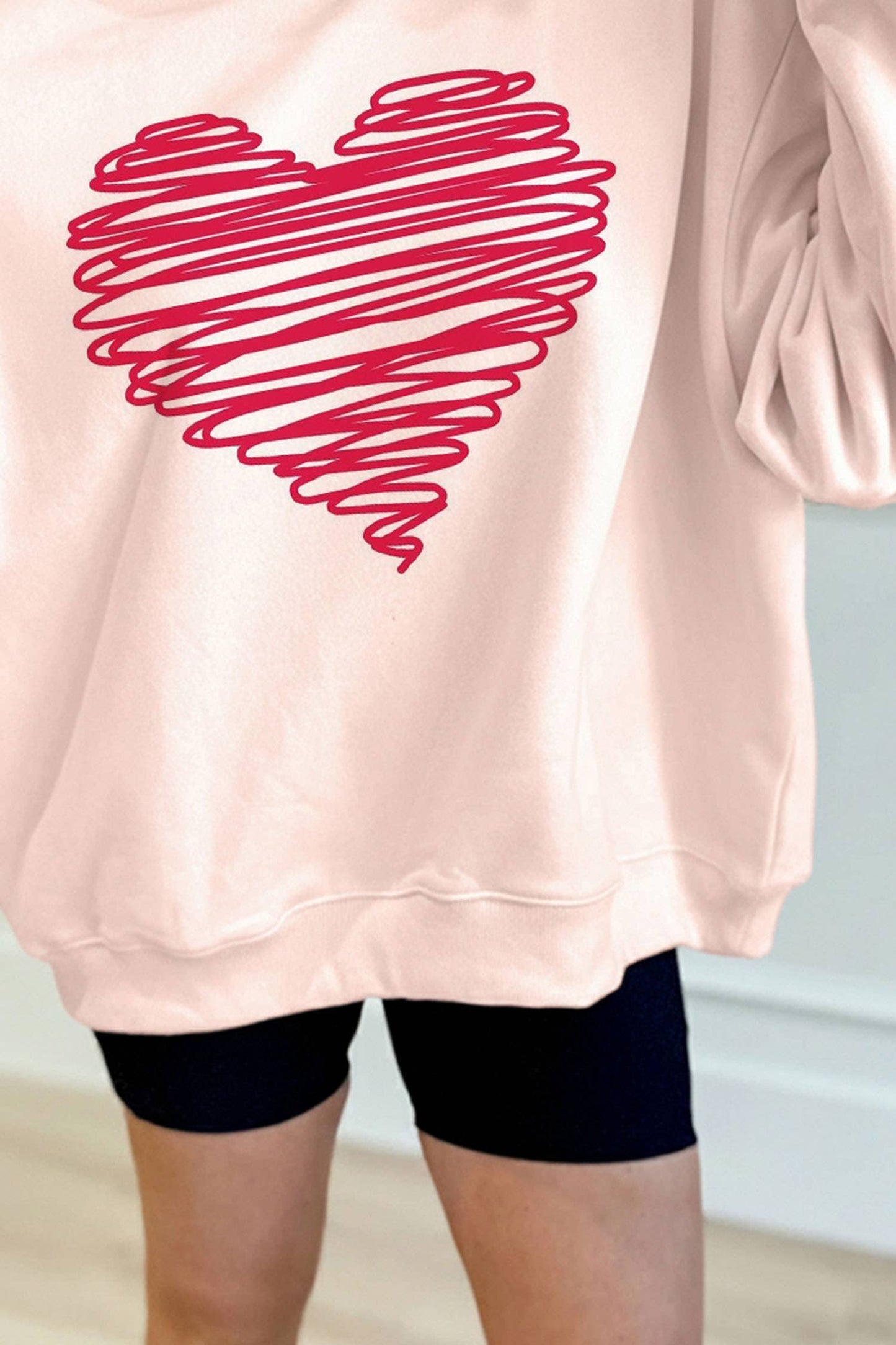 Scribbling Heart Mock-neck